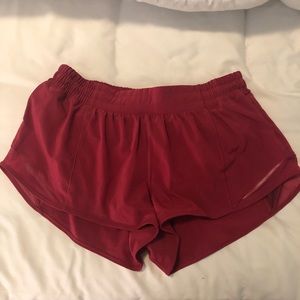 Pink lululemon hotty hot short II 2.5” inseam